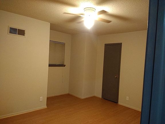 4th image of 1702 Clifton Ct