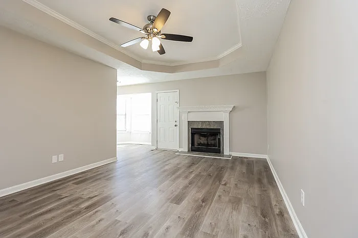 3 bed, 2.0 bath, 1229 sqft, $1,875 — Photo 4