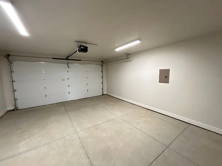 360 W 2100 N #8 — Photo 19