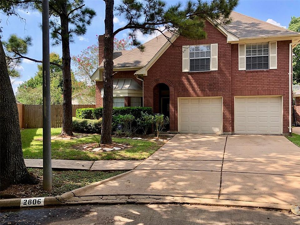 1st image of 2806 Bent River Ct