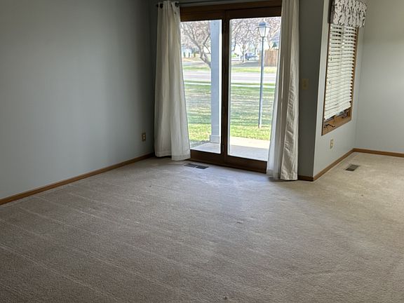 3rd image of 3590 Blue Jay Way
