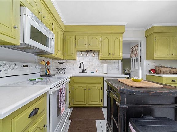 4th image of 3316 Kindlewood Cres