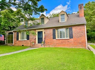 1315 N Main St, Scottsburg, VA 24592