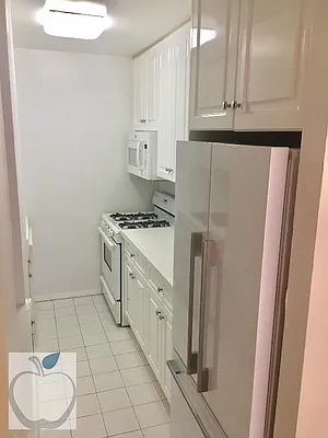 Rented by HOME RESIDENTIAL LLC | media 5