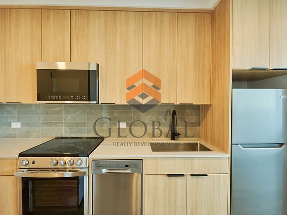 2nd image of 2455 3rd Ave APT 15D