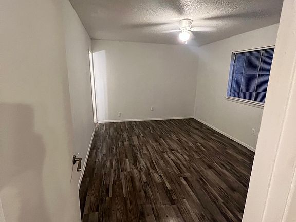5th image of 1221 Neptune St