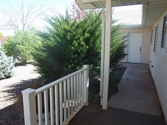 5th image of 3065 W Park Plaza Dr