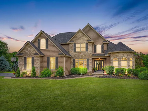 6089 Fairway Dr, Carroll, OH 43112