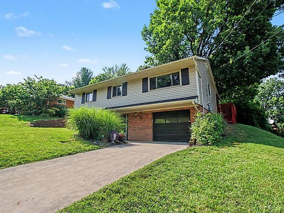 3rd image of 3941 Cornell Rd