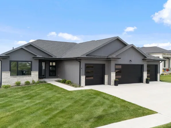 20958 Polk St, Elkhorn, NE 68022