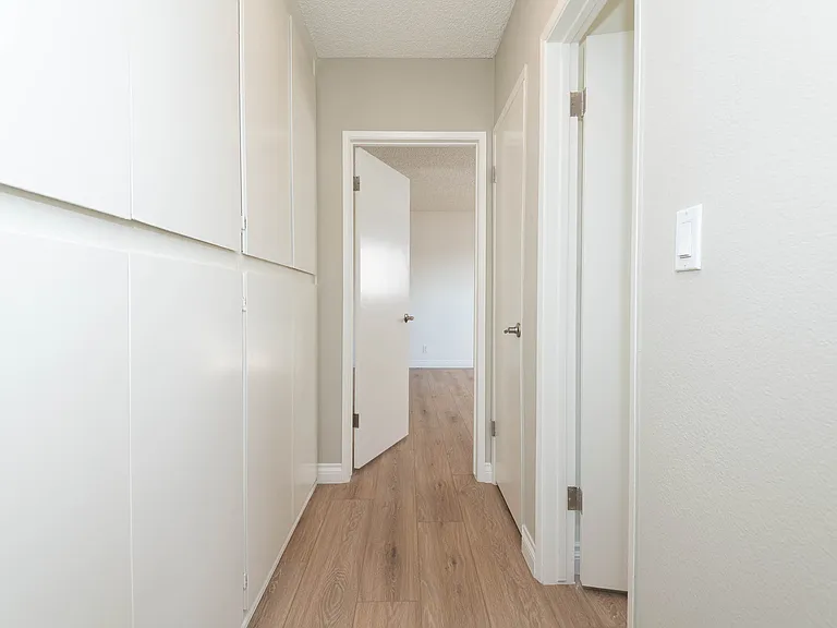 1621 Federal Ave #10 — Photo 8