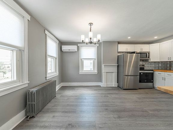 5th image of 396 W Main St Floor 2