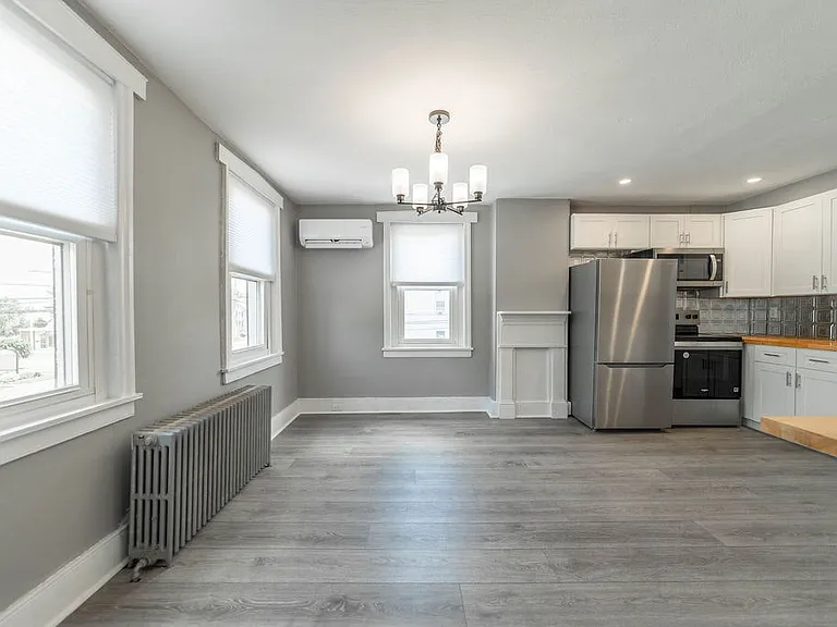 396 W Main St #2 — Photo 5