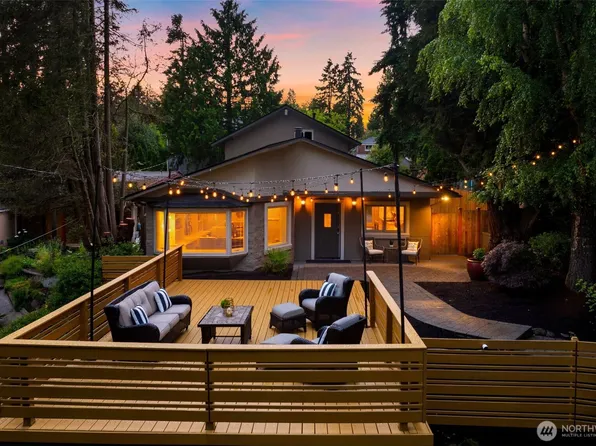 1740 NE 103rd Street, Seattle, WA 98125