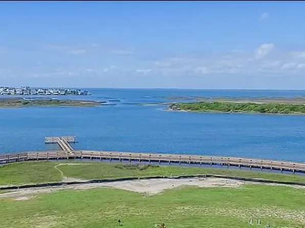 3202 Road Less Traveled, Galveston, TX 77554