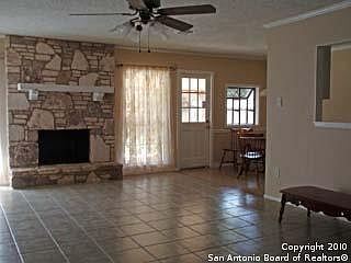 4th image of 2322 FRONTIER TRAIL DR