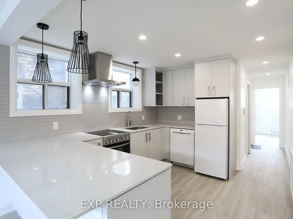 73 Balfour Ave, Toronto, ON M4C 1T4