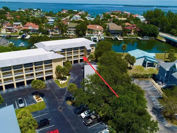 1125 Pinellas Bayway #101, Tierra Verde, FL 33715