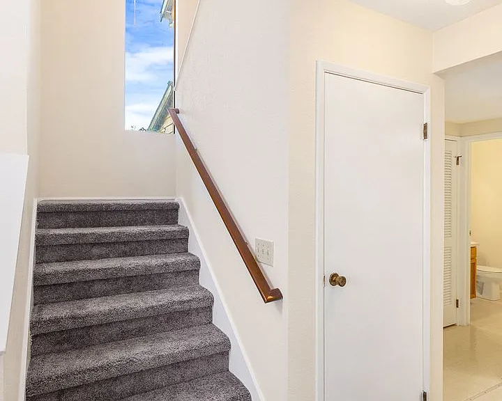 17633 NE 88th Pl — Photo 16