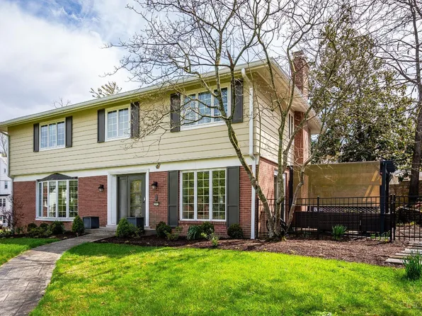 2973 Pineridge Ave, Cincinnati, OH 45208