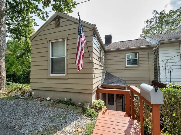 800 Maple Way, Oakmont, PA 15139