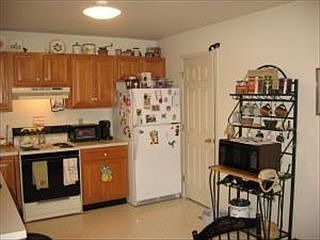 4th image of 165 Heatherwood Dr