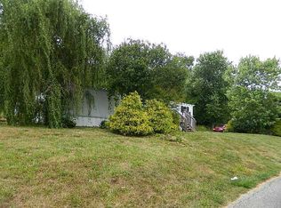 3388 Richmond Rd, Irvine, KY 40336