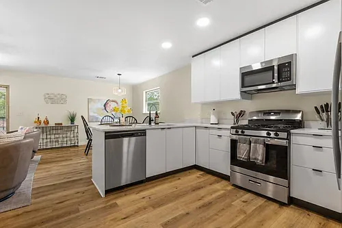 317 Mill St #102 — Photo 28