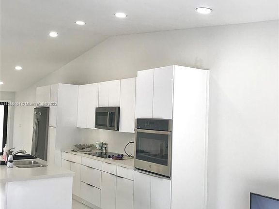 5th image of 6651 NW 173rd Ln #6651