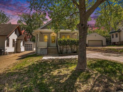 1011 S 48th St, Omaha, NE, 68106