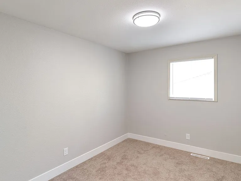 Timber Ridge Apartments (Timber Ridge 64 LLC) — Photo 29