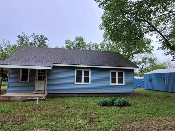 106 N Jefferson St #301, Toronto, KS 66777