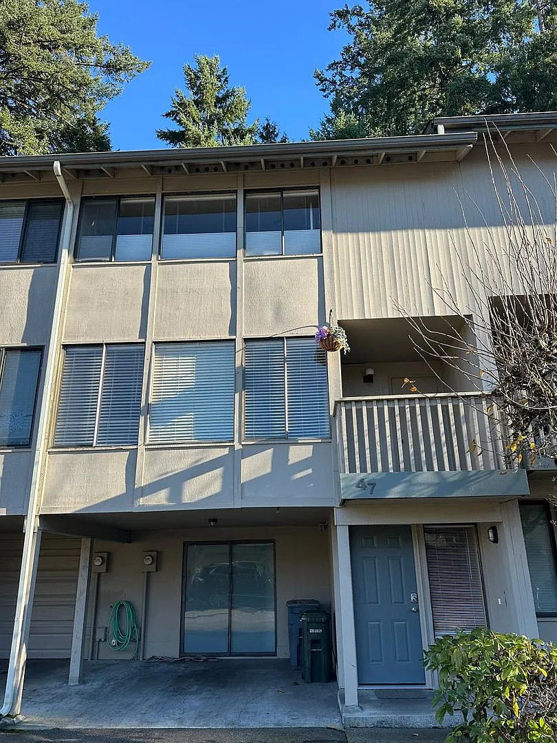 Building Photo - 17303 Spanaway Loop Rd S #47