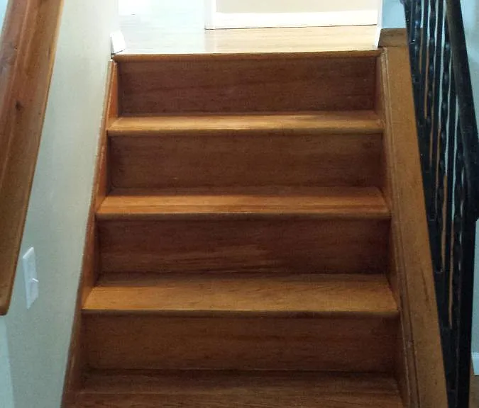 stairs to upper level