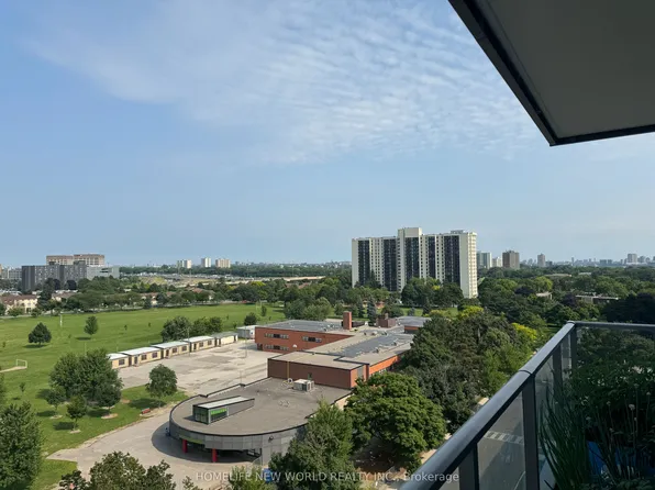 32 Forest Manor Rd, Toronto, ON