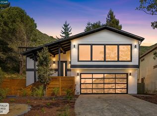 602 Big Bend Dr, Pacifica, CA