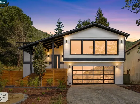 602 Big Bend Dr, Pacifica, CA 94044