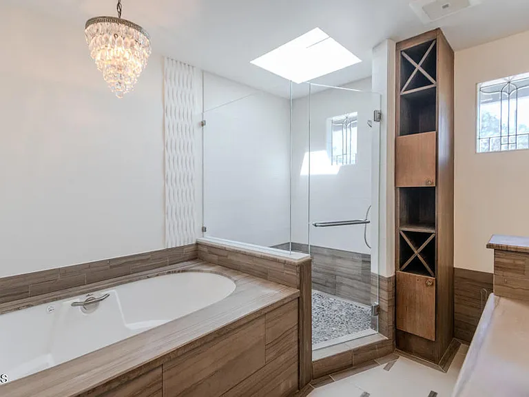 4819 Oakwood Ave — Photo 15