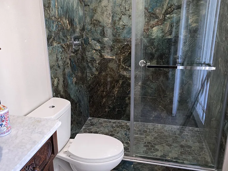 Bathroom #2