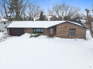359 Van Caster Dr, Green Bay, WI 54311