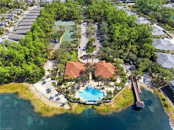 1672 Tarpon Bay DR S #102, NAPLES, FL 34119