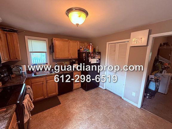 4th image of 1716 Hewitt Ave