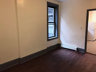 Rented by Century 21 New Golden Age Realty