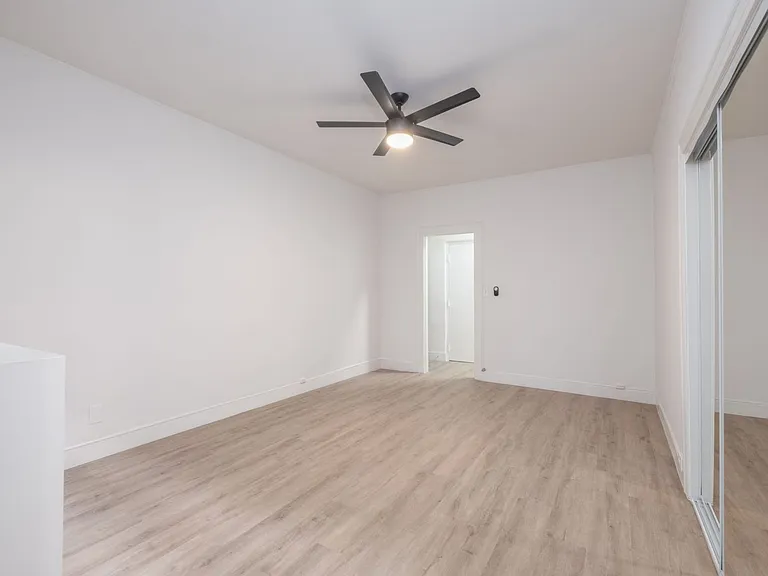 Westmore Manor | Newly Renovated Units in Heart of LA — Photo 46