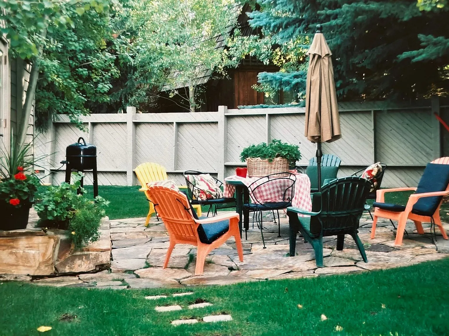 301 Sage Rd — Photo 4