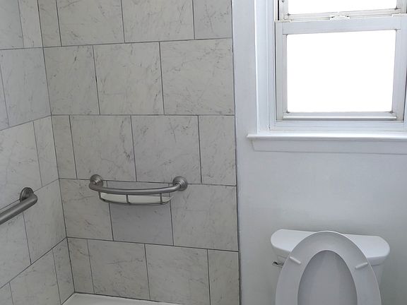 4th image of 67D Galewood Dr #67D