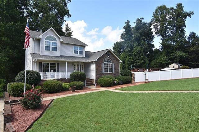 1st image of 3156 Saint Vincent Dr