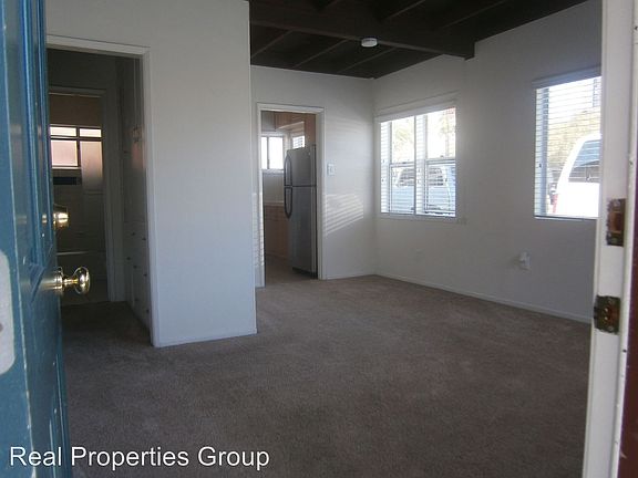 5th image of 3029 Hugo St