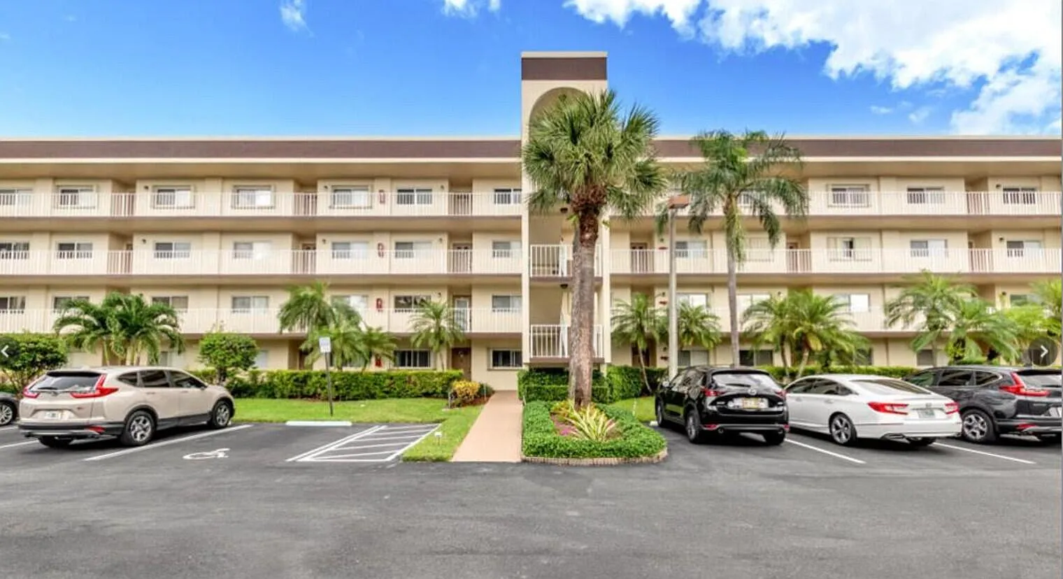 1 bed, 2.0 bath, 1330 sqft, $1,800 — Photo 1