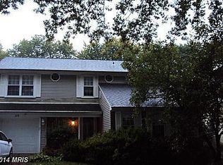 279 College Manor Dr, Arnold, MD 21012